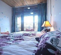 Blue Sky Inn Лицзян Экстерьер фото